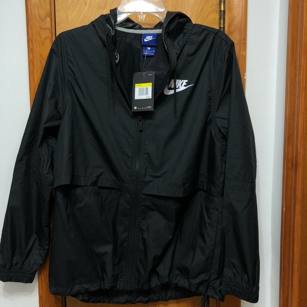 Nike windbreaker- NEW W TAGS